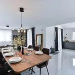 Ferienvilla Jolie By Interhome Vakantiehuis *